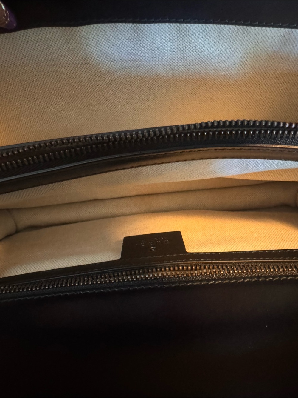 Gucci Black Smooth Leather GG Marmont Heart Shoulder Bag - Picture 6 of 11